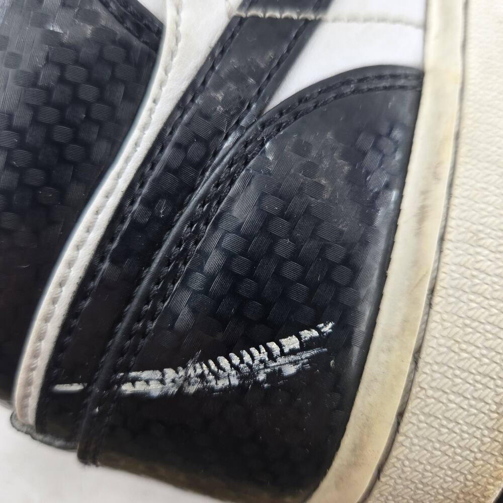Nike Air Jordan 1 Mid Sneakers Mens 8 Black White‎ Retro Streetwear Athletic - Picture 9 of 12